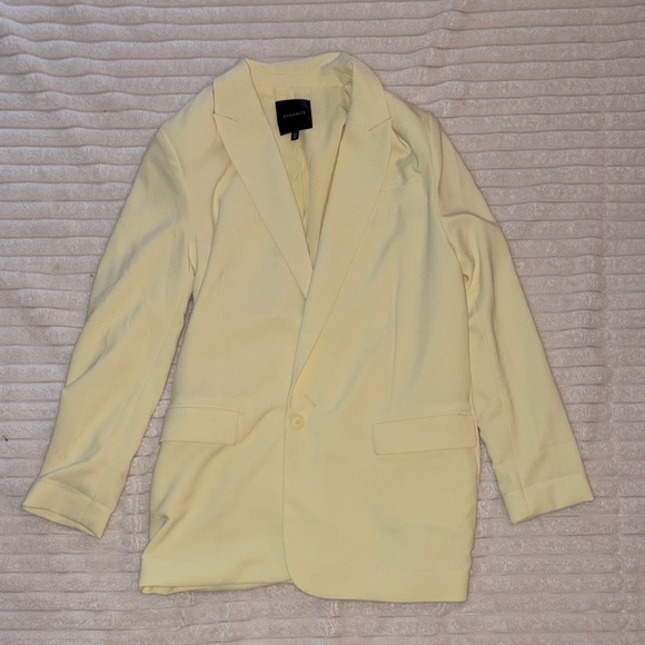 Dynamite butter Yellow Blazer - Picture 1 of 2
